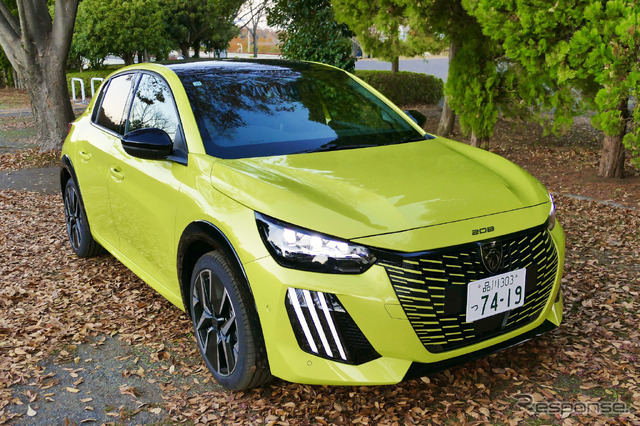 プジョー208 GT HYBRID