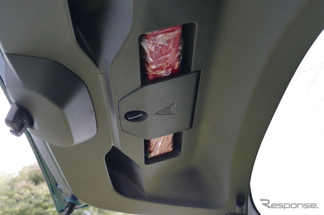 プジョー 2008 GT Hybrid