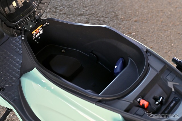 スズキ アドレス125