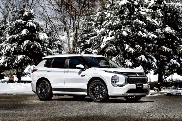 レイズ RSS HOMURA 2×7FT（グロッシーブラック）× 三菱 アウトランダー