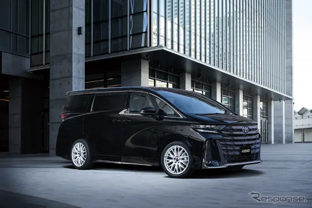 レイズ RSS HOMURA 2×9Plus（サンライトシルバー）× トヨタ アルファード