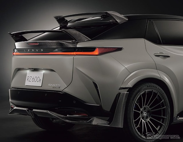 レクサス RZ600e F SPORT Performance