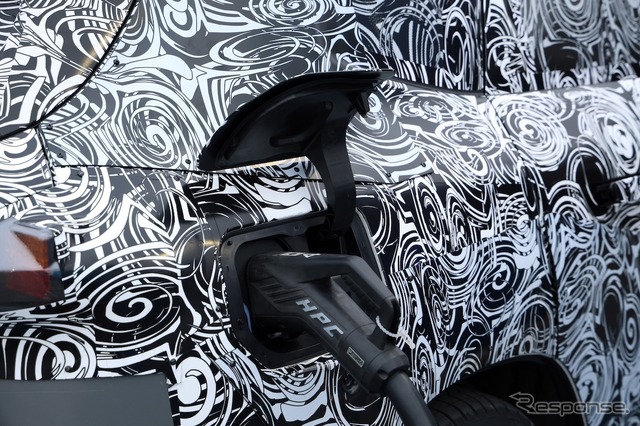 BMW iX1 改良新型のプロトタイプ