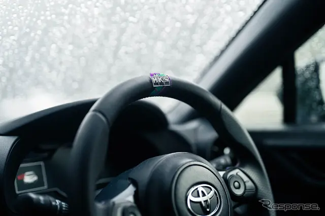 トヨタ GR86【HKS】