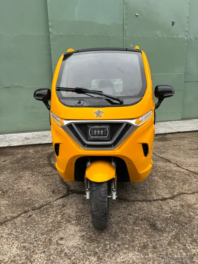 ドア付きアーバントライカー（イエロー）