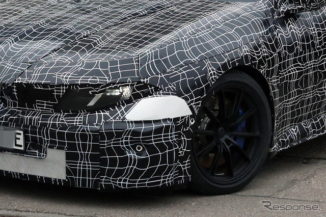 BMW M3 EV プロトタイプ