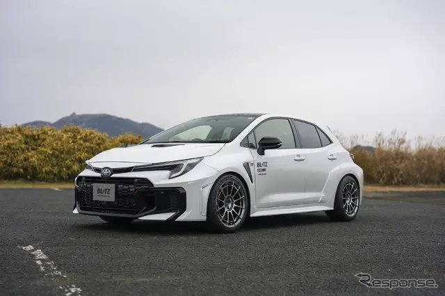 BLITZ…GRカローラ