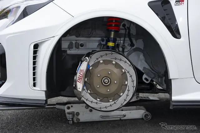 ENDLESS…GRカローラ