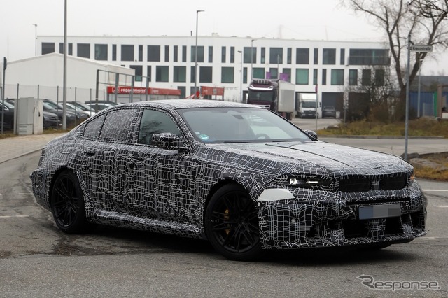 BMW M5 改良新型のプロトタイプ