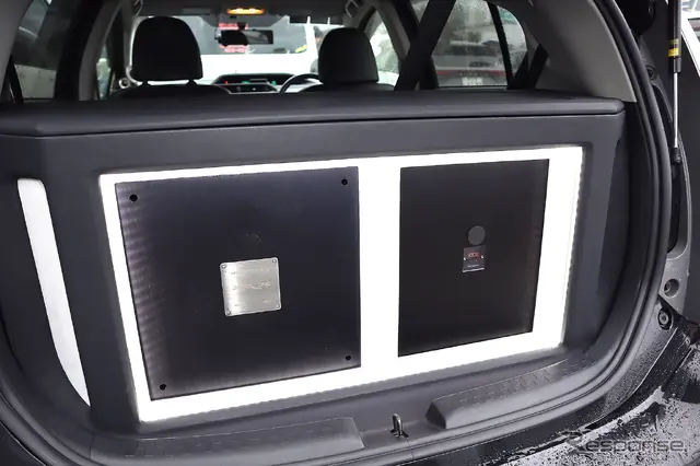 トヨタ・アクア（オーナー／長住康二さん）by ウェイブ トゥ ポート…まいど大阪 秋の車音祭2025