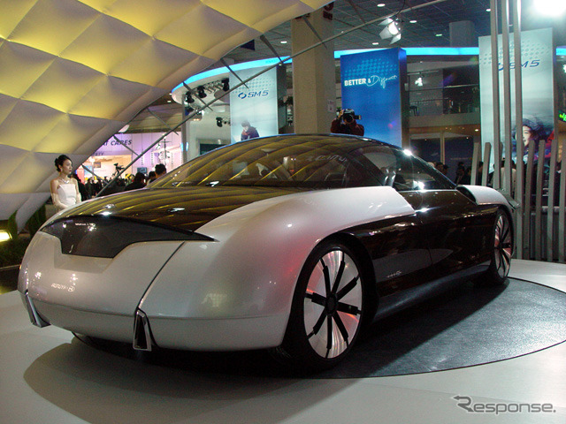 【ソウルショー2002速報】ゴチャゴチャ言わずにヒュンダイのコンセプトカーを堪能しろ!!
