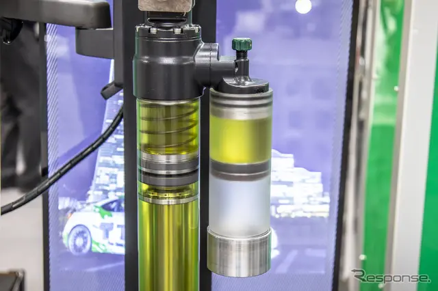 TEINブース…東京オートサロン2026