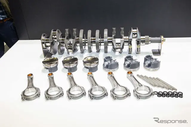 HKSブース…東京オートサロン2026