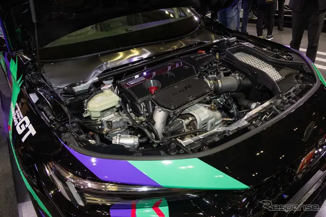 HKSブース…東京オートサロン2026