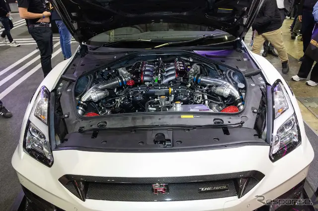 HKSブース…東京オートサロン2026