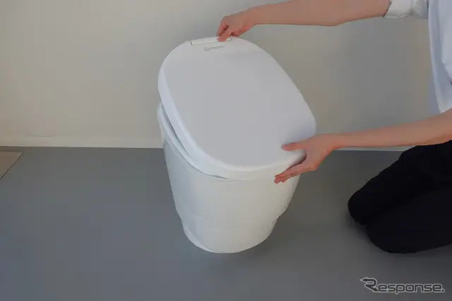 水不要・無臭トイレ「クレサナ」