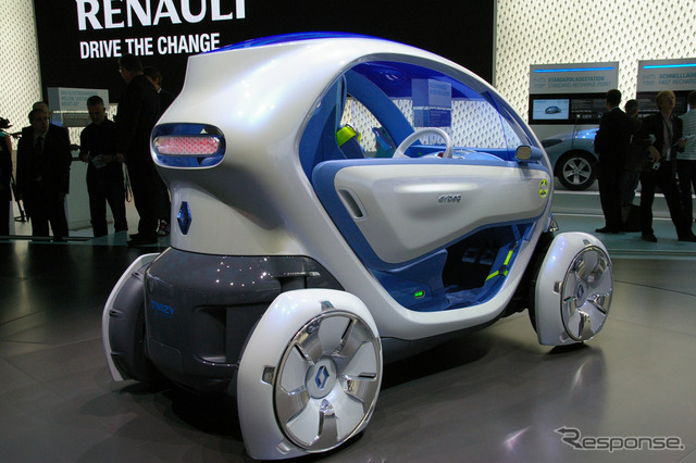 SCL ルノー TWIZY ZE