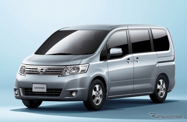 日産セレナ