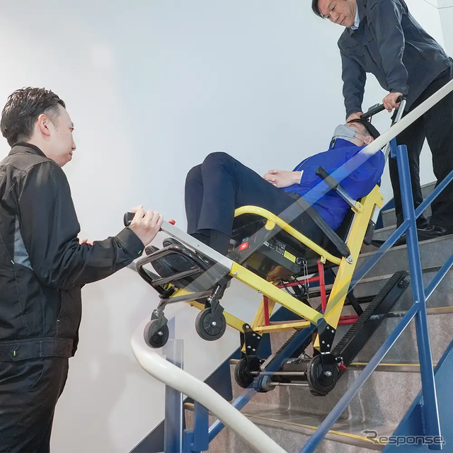 電動階段昇降式ヒューマン台車