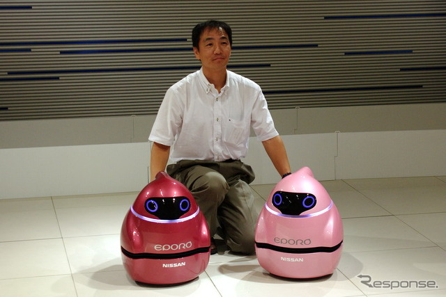日産自動車 総合研究所モビリティ研究室 主任研究員 安藤敏之氏とエポロ