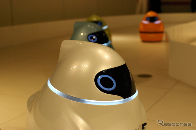 日産 ロボットカー エポロ(EPORO)