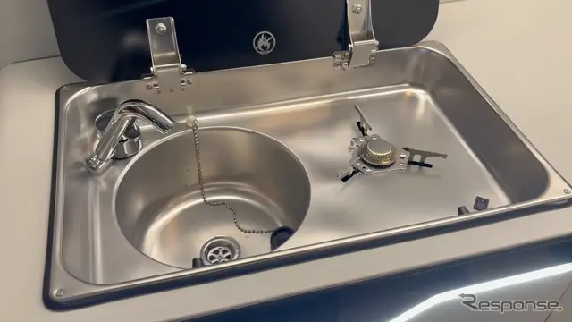 新型キャンピングトレーラー「Aquila360N(アキュラ360N)」