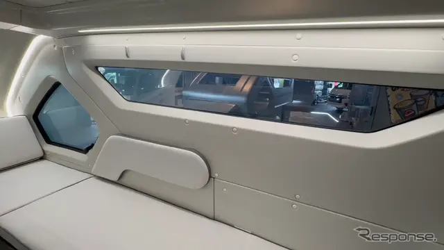 新型キャンピングトレーラー「Aquila360N(アキュラ360N)」