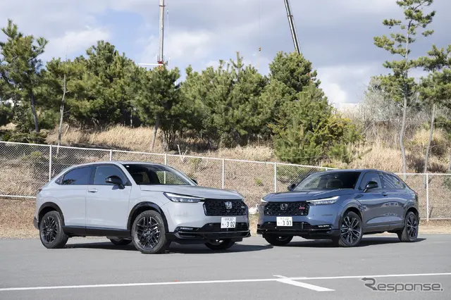 ホンダアクセスホイールMS-050装着車両（左）／純正ホイール装着車両（右）