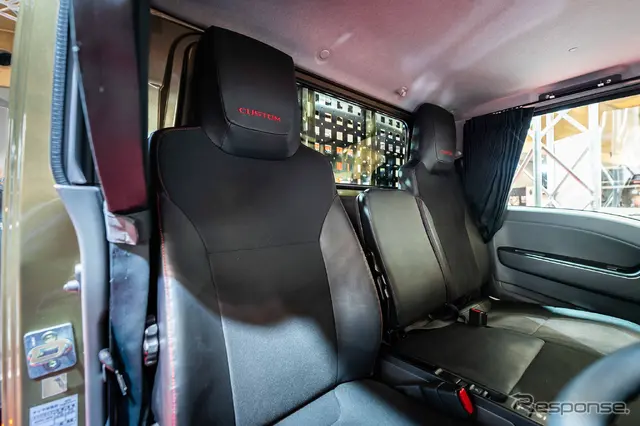 いすゞブース…大阪オートメッセ2026