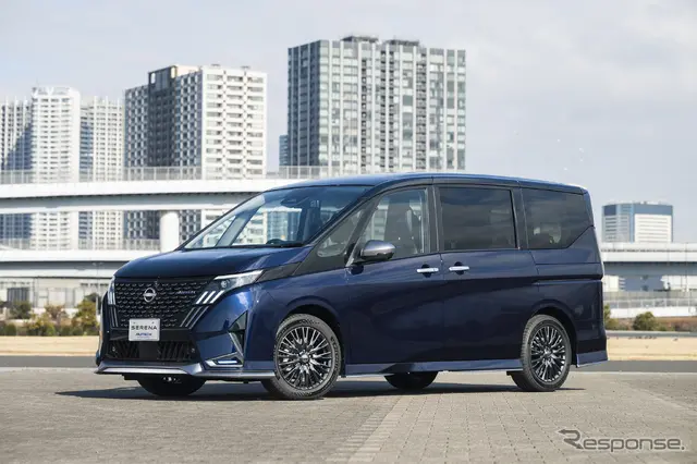 日産『セレナ AUTECH SPORTS SPEC』