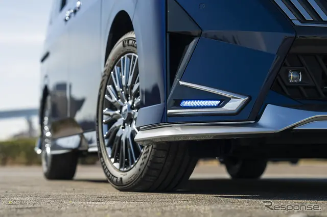 日産『セレナ AUTECH SPORTS SPEC』