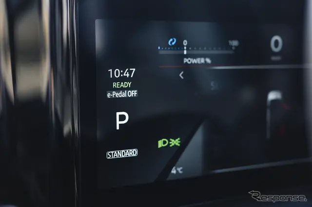 日産『セレナ AUTECH SPORTS SPEC』