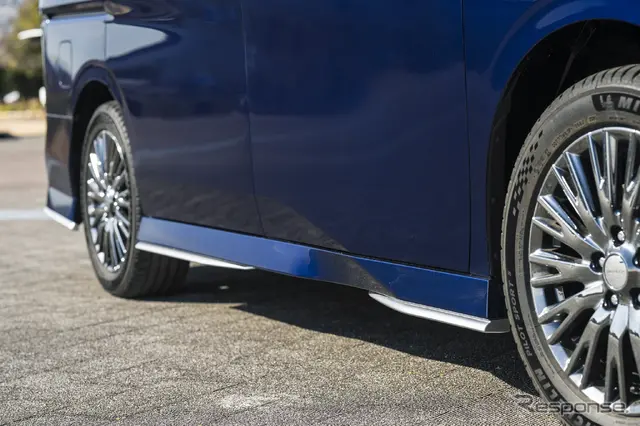 日産『セレナ AUTECH SPORTS SPEC』