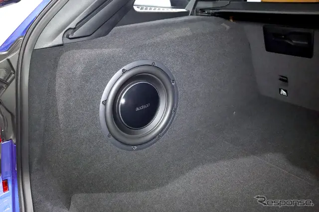 カーオーディオクラブ BMW 320i