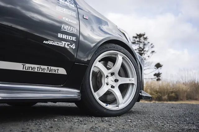 トヨタ GRヤリス　HKS「ハイパーマックスS」装着