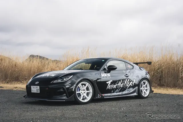 トヨタ GR86　HKS「ハイパーマックスS」装着