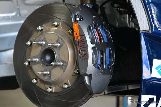 社外ブレーキキャリパーは何が違う？ 仕組みと本当のメリットを解説～カスタムHOW TO～