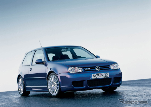 『ゴルフ』の最強スポーツモデル「R32」を日本導入