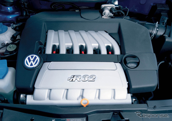 『ゴルフ』の最強スポーツモデル「R32」を日本導入