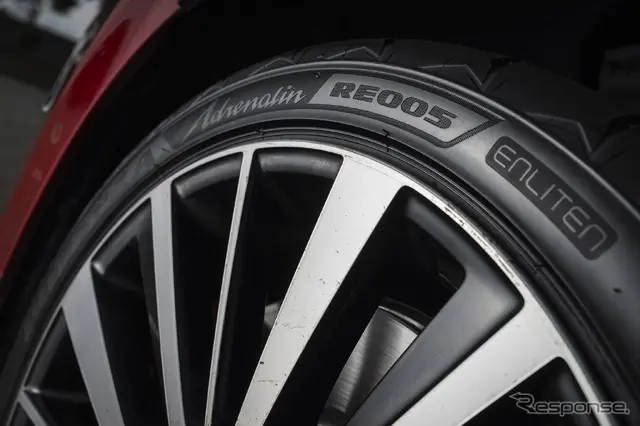 ブリヂストン アドレナリンRE005