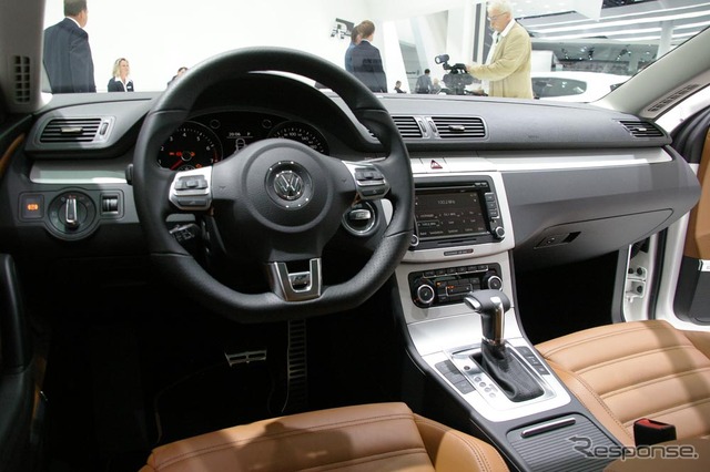 VW パサートCC Rライン