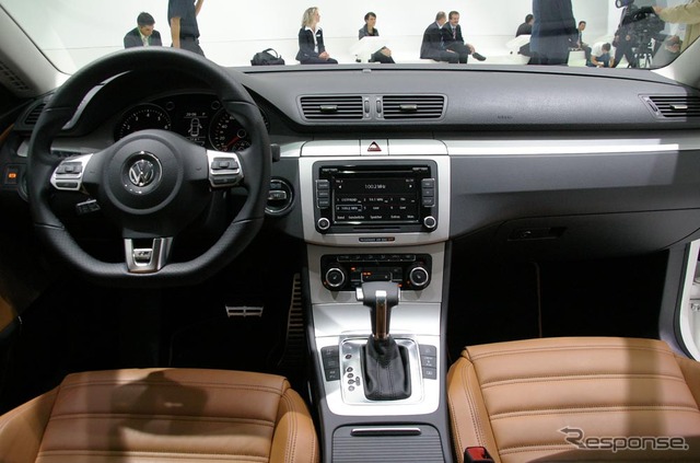 VW パサートCC Rライン
