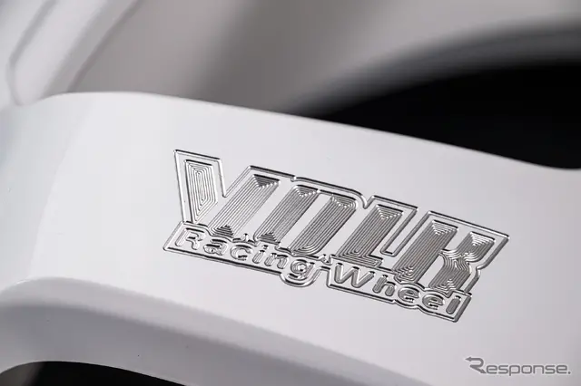 VOLK RACING TE37 Ultra LARGE P.C.D. 30th ANNIVERSARY MACHINING Ver.（ホワイト）