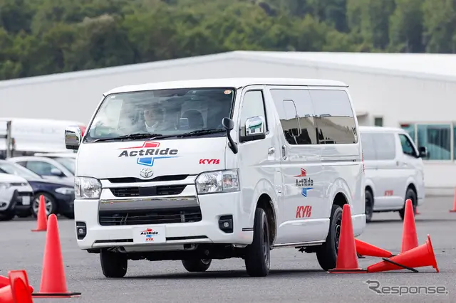 KYB「ActRide」