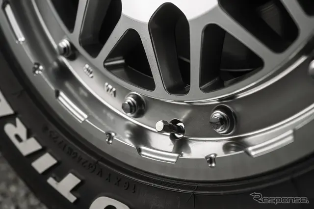 MID ナイトロパワー M29 STINGER