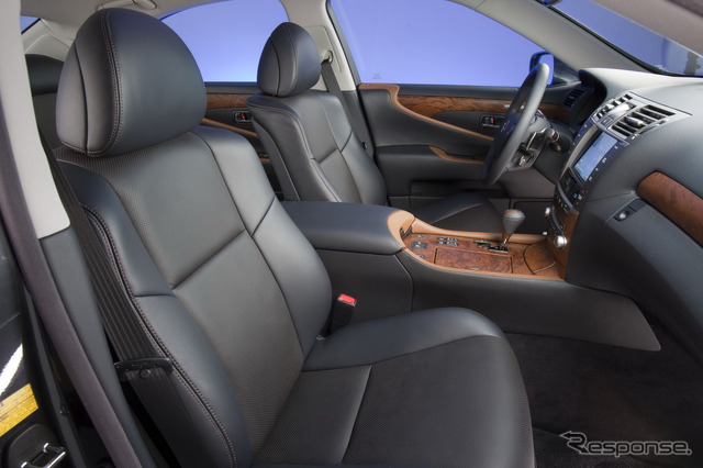LS460スポーツパッケージ