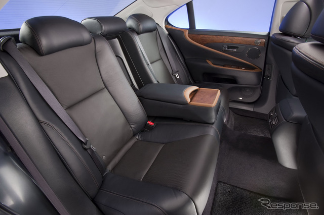 LS460スポーツパッケージ