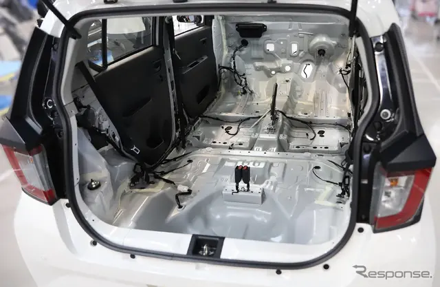 ミライース tuned by D-SPORT Racing