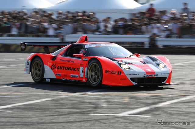 06年のSUPER GTマシンのARTA NSX。当時、ドライブした伊沢選手はまだ乗っていなかった
