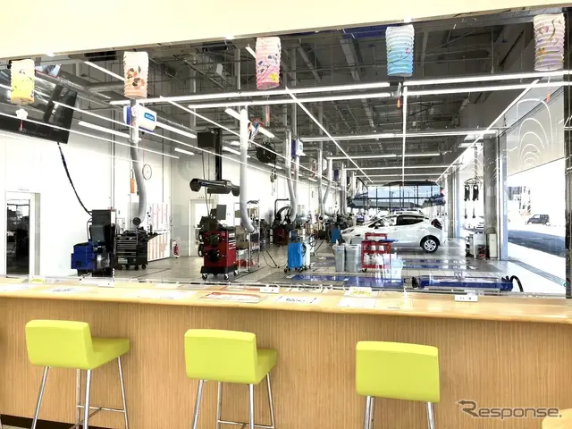 WECARS鴻巣店